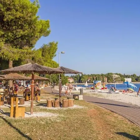 Rudez - Pool - Jacuzzi Apartment