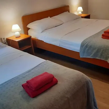 Apartment Rudez - Pool - Jacuzzi Fažana